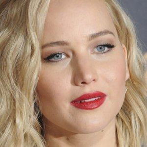 The Untold Truth of the Celebrity Nude Photo Hackings - ZergNet