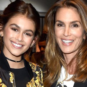 Cindy Crawford and Daughter Kaia Gerber Are Basically Twins - ZergNet