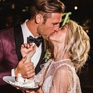 We Can't Stop Staring at Julianne Hough's Wedding Hair
