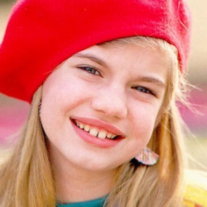 These '90s Child Stars Are All Grown Up