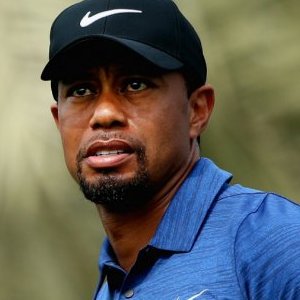 Tiger Woods Sends Threat to Website Publishing Nude Photos - ZergNet