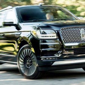 Ford Expedition and Lincoln Navigator Hybrid SUVs Coming in 2019
