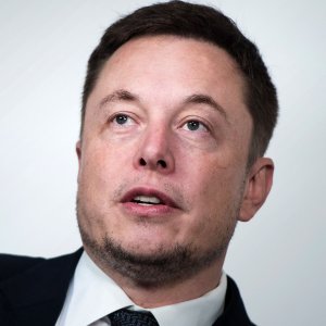 Elon Musk Reveals SpaceX Spacesuit in Instagram Post
