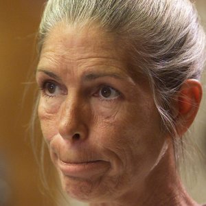 Manson Follower Leslie Van Houten Granted Parole