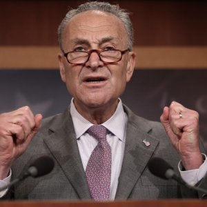 Charles Schumer Blasts Port Authority for Stiffing 9/11 Heroes