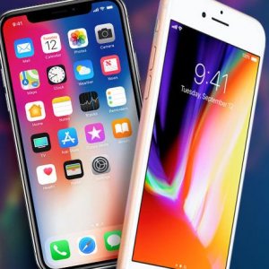 iPhone X vs. iPhone 8: Which New Apple Phone Should You Buy?
