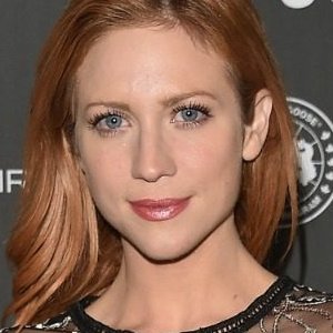 Brittany Snow on What Fans Can Expect From 'Pitch Perfect 3' - ZergNet