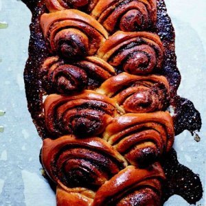 Sticky Pull-Apart Cinnamon Challah&nbsp;Braid
