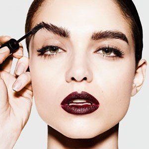 Expert Tricks for the Bold Eyebrows of Your Dreams