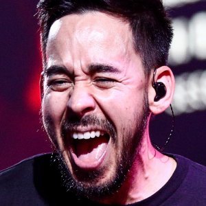 What Mike Shinoda Thinks About Chester Bennington
