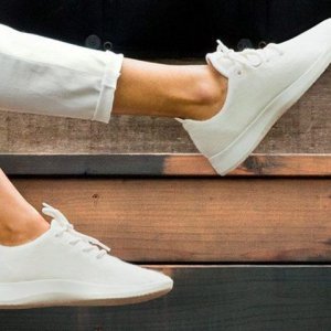best shoes to wear while driving