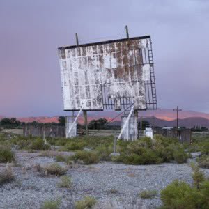 A Quest to Find the Last of the Drive-In Theaters - ZergNet