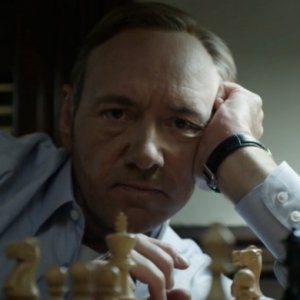 The Untold Stories Behind 'House of Cards' - ZergNet