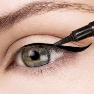 Eyeliner Mistakes You Never Knew You Were Making