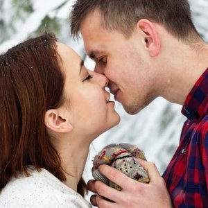 Surprising Facts You Didn't Know About Kissing