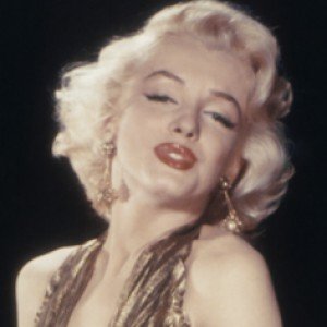 What We Know About Joan Crawford & Marilyn Monroe's Real Fight