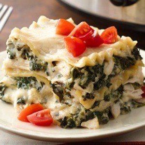 Easy Slow-Cooker Spinach Alfredo Lasagna