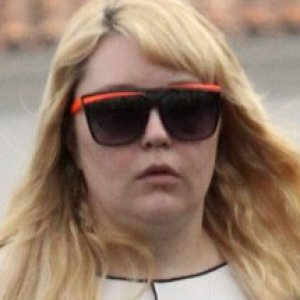 Amanda Bynes is Practically Unrecognizable In Rare Outing