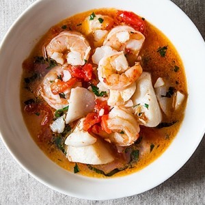 The Most Amazing Seafood Stew You'll Ever Eat - ZergNet