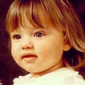 Cute Throwback Pictures From The World's Most Famous Celebs - ZergNet