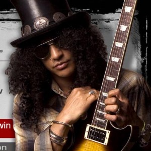 Slash stole his iconic top hat!