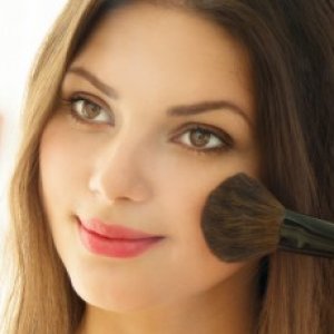 Makeup Mistakes That Age You