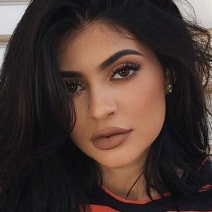 The Untold Truth of Kylie Jenner - ZergNet