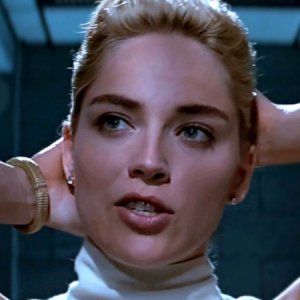 10 Movie Scenes That We Have to Pause Every Time - ZergNet