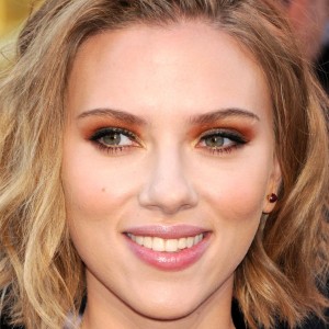 The Cruical Lesson Scarlett Johansson Learned From Divorce