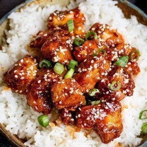 A Seriously Addictive Sesame Chicken Recipe - ZergNet