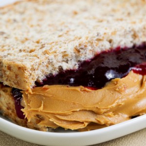 How To Make The Perfect PB&J