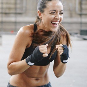 The 7-Minute Abs Workout That Will Fire Up Your Core