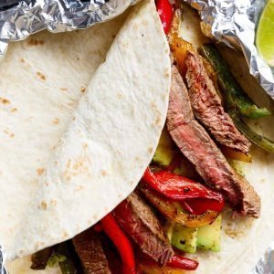 10 Tasty Fajita Recipes