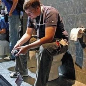 10 Best Bathroom Break Games