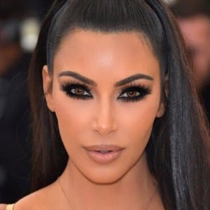 Terrible Things Everyone Forgets Kim K Did - ZergNet