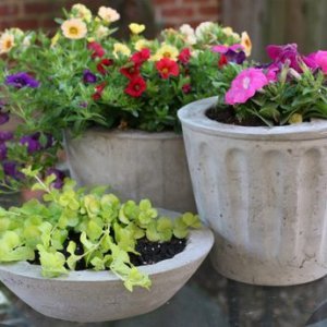 12 Ways to Make Your Own Garden Planters