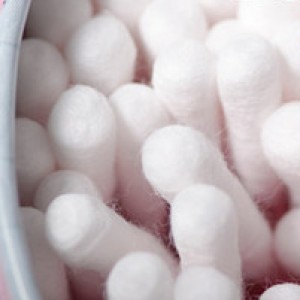 The Right Way To Get Rid Of Earwax