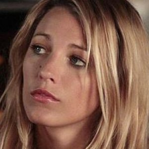 The 'Gossip Girl' Scenes That Were Considered Too Hot to Air - ZergNet