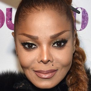 Janet Jackson Sued by Former Manager for $300,000