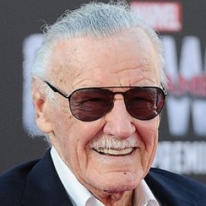 DC Comics Pays Tribute To Stan 'The Man' Lee