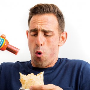 Here's What Happens to Your Body When You Eat Hot Sauce