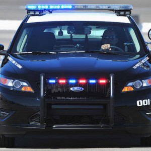 8 Things You Learn While Driving a Cop Car - ZergNet