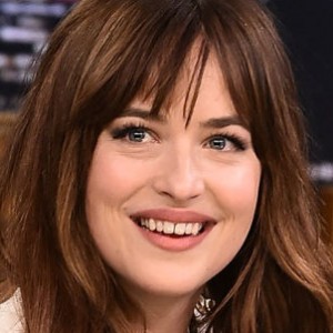 7 Reasons You'll Fall In Love With Dakota Johnson In '50 Shades'