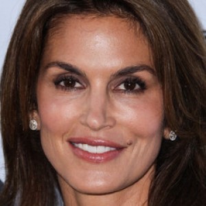 Cindy Crawford's Unretouched Photo Has People Talking