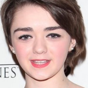 The Untold Truth of Maisie Williams - ZergNet