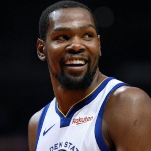 Kevin Durant Stuns NBA, Joins New Team
