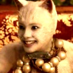 Twitter Goes Bonkers After Horrifying 'Cats' Trailer Drops - ZergNet