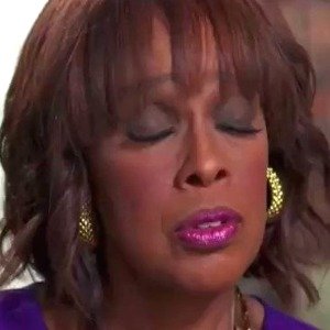 Gayle King Fell Asleep While on the Phone With Oprah