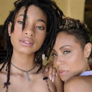 Willow Smith's Transformation is Seriously Turning Heads