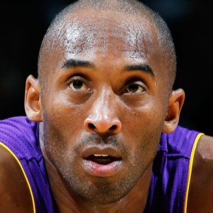 Kobe Bryant Tragically Dies in Helicopter Crash